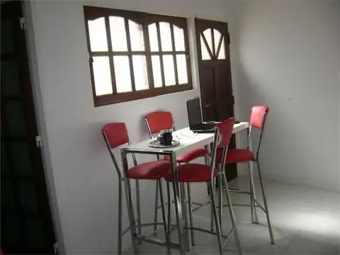 Depto Tipo Casa en Venta en Villa Luzuriaga, USD 115.000