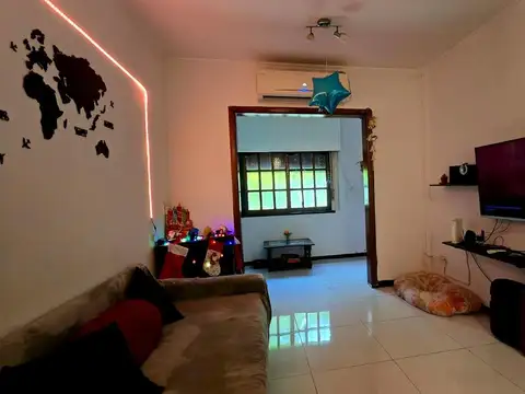 Depto Tipo Casa en Venta en Villa Luzuriaga, USD 79.000