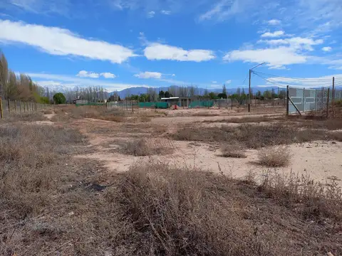 Terreno en barrio privado La Arboleda, Perdriel, Luján de Cuyo.