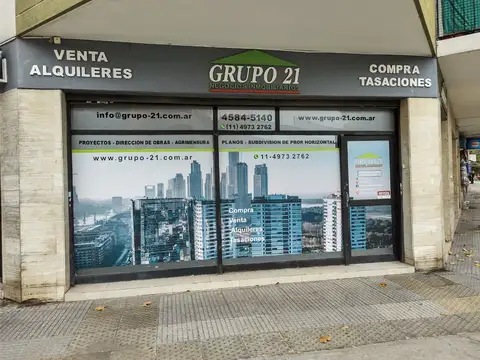 EXCELENTE LOCAL EN OCHAVA !!!! 63 m2 (FRENTE  A LA CANCHA ) nuevo valor !!!!!!!!!!!!