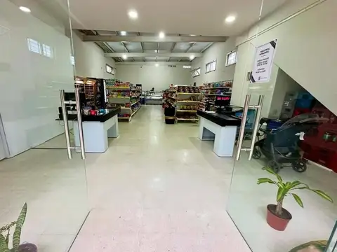 Manuel Antonio Acevedo 700