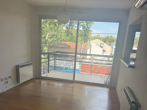 haedo  al 1600 - Beccar Plaza