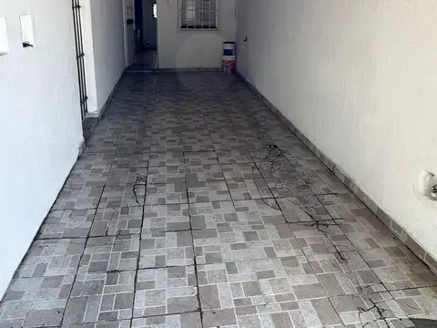Casa 2 Dormitorios en Alquiler B Guadalupe