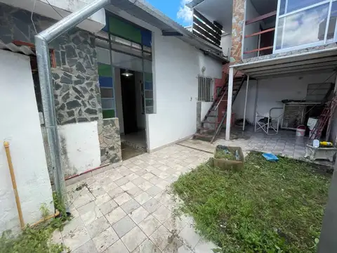 CASA DE PASILLO EN VENTA DOS DORMI BELLA VISTA