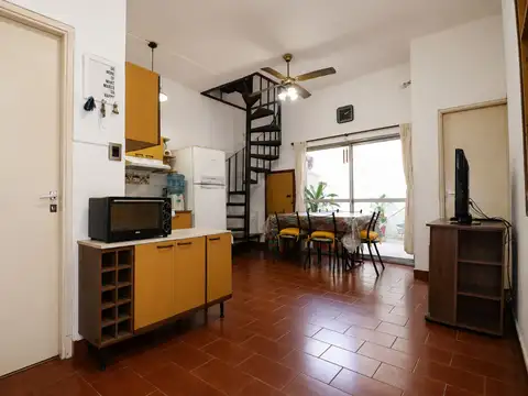 Depto Tipo Casa en Venta de 4 dormitorios
