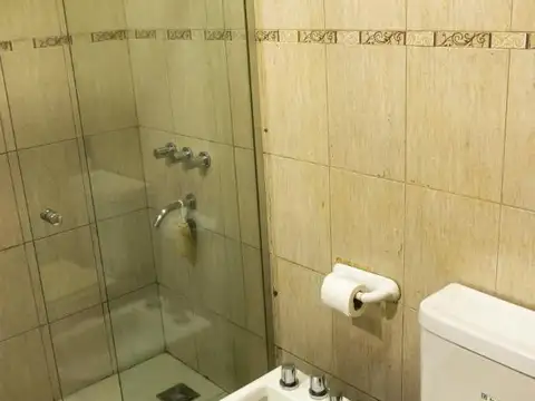 Casa en Venta! A mts. de Autovia Ruta 11
