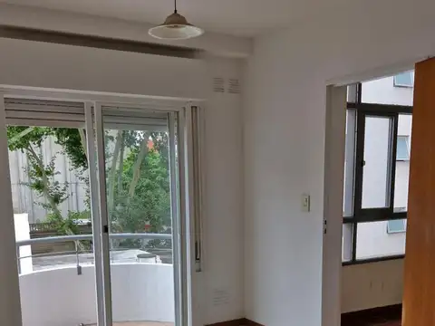 Departamento en Alquiler en Abasto, $ 340.000