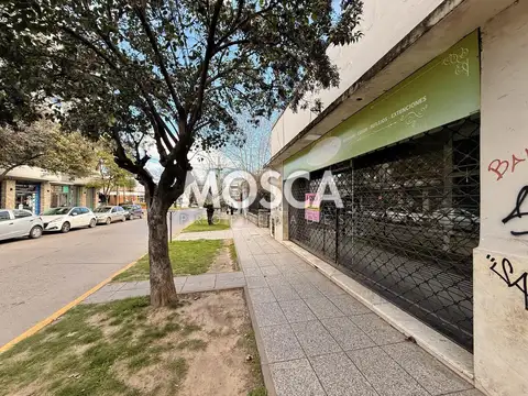 LOCAL MORENO CENTRO Asconape al 200