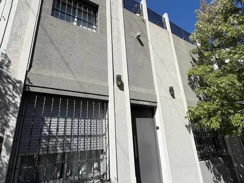VENTA CASA EN PARQUE CHACABUCO