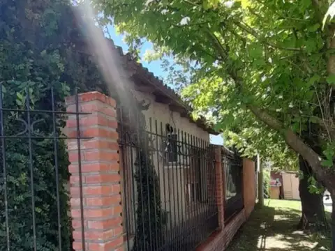Casa en Venta en San Miguel del Monte, USD 78.000