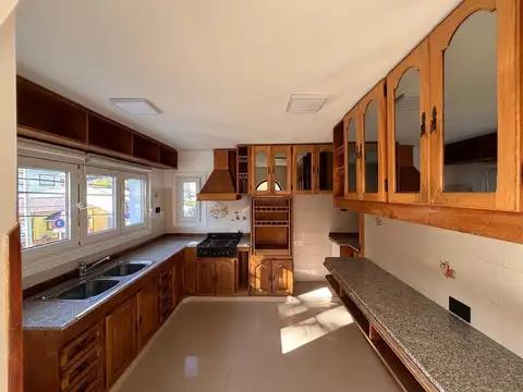 Departamento en Alquiler de 3 dormitorios