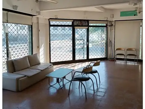 Local en ALQUILER -  Caseros