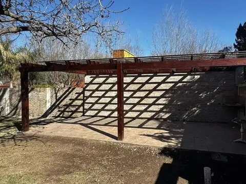Casa 3 ambientes con 2 baños