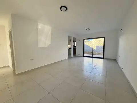 Casa en Venta en Manantiales, USD 88.000