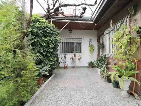 Depto Tipo Casa en Venta de 7 ambientes