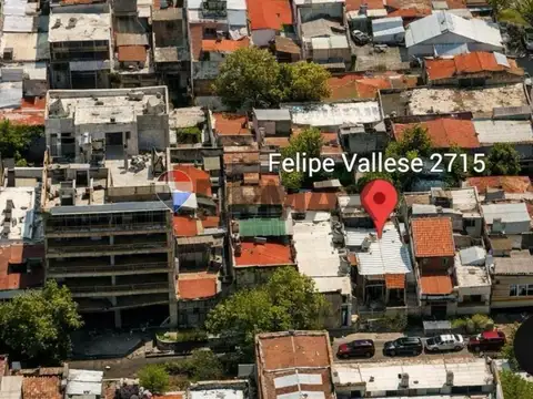 LOTE 221M2 (SUP) EN VENTA EN FLORES 718M2 (VNDBLE)