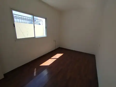 Depto Tipo Casa en Venta 16 años