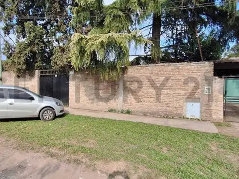 CHARLONE 200, Piso 0