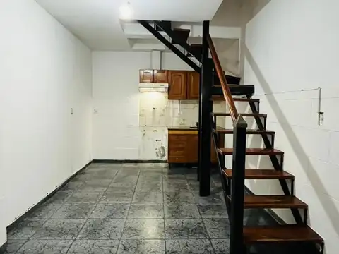 Departamento En Duplex Con Cochera Sin Expensas Lomas Del Mirador