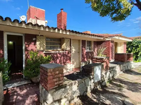 VENTA CASA EN LA FALDA