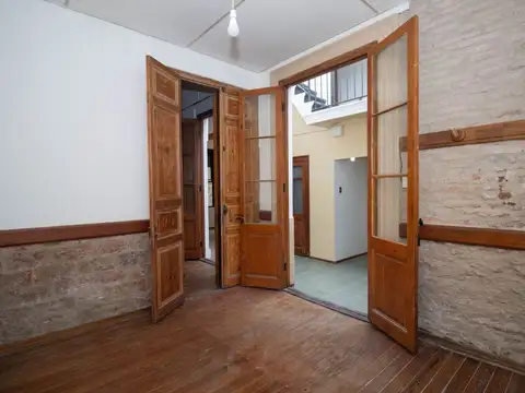 José Arismendi 1400