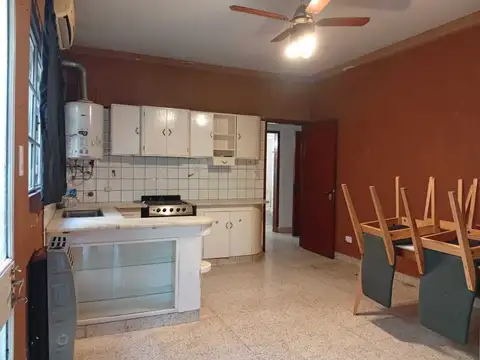 Casa Chalet  en Alquiler en La Plata, G.B.A. Zona Sur, Argentina
