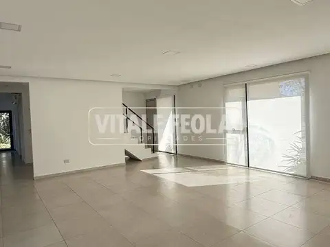 Casa en Alquiler en Terravista, USD 2.300