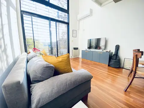 Duplex Moderno y Muy Luminoso, Balcón Al Frente y Terraza Individual - Apto Crédito