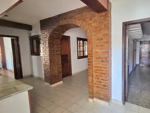 Depto Tipo Casa 4 ambientes con 1 baño