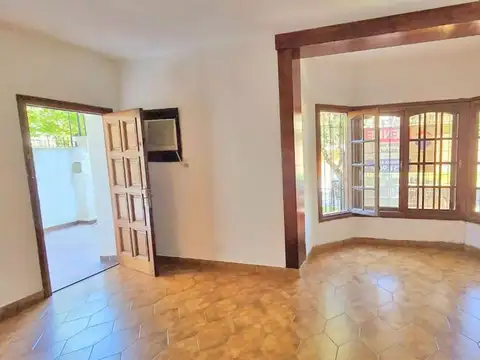 VENTA PH TIPO CASA 4 AMB DON BOSCO COCHERA QUILMES