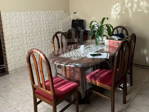 Depto Tipo Casa en Venta en Ramos Mejia, USD 109.000