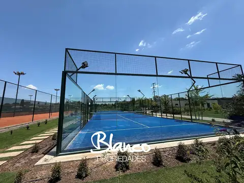 Terreno en Venta en Los Cardos, USD 180.000