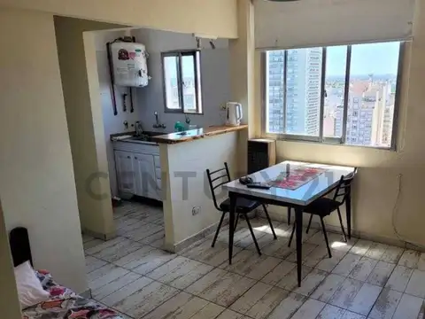 EN VENTA! Departamento 2 ambientes super luminoso
