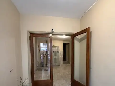 Manuel J. Samperio 900, Piso 2