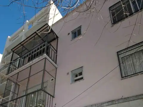 2 Amb grande 1° POR ESCALERA