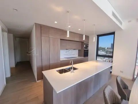 Departamento en Venta con 3 cocheras