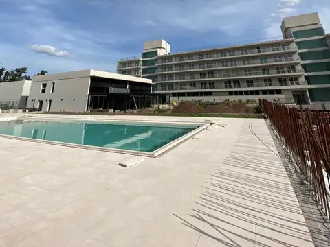 Departamento en Venta en Fisherton, USD 75.000