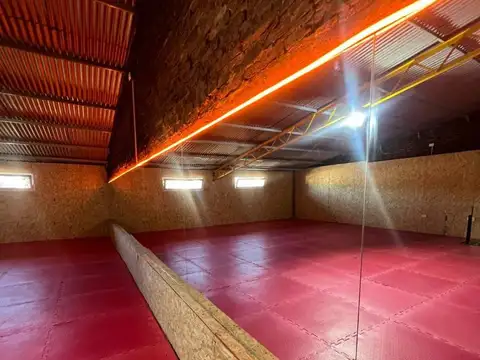 Local en Alquiler en Ituzaingo Sur, USD 600