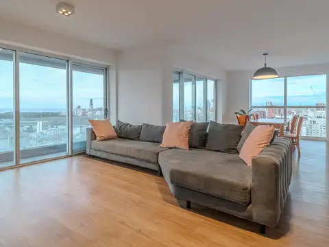 Departamento en Alquiler con 2 cocheras