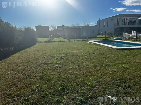 Casa en Alquiler 1 año