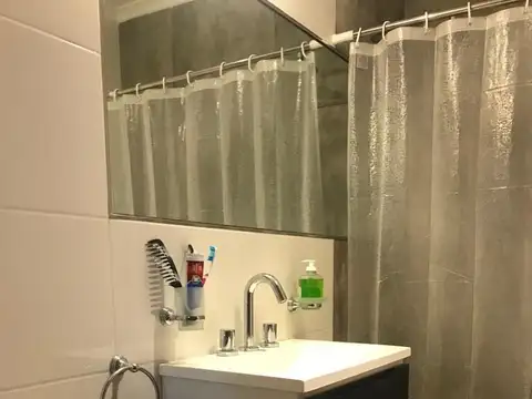Casa 3 ambientes con 2 baños