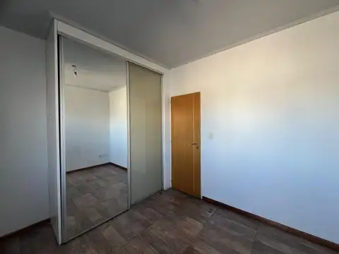 VENTA DE DEPARTAMENTO 2 AMBIENTES CON BALCON