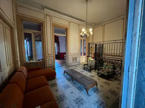 Depto Tipo Casa en Alquiler de 11 ambientes