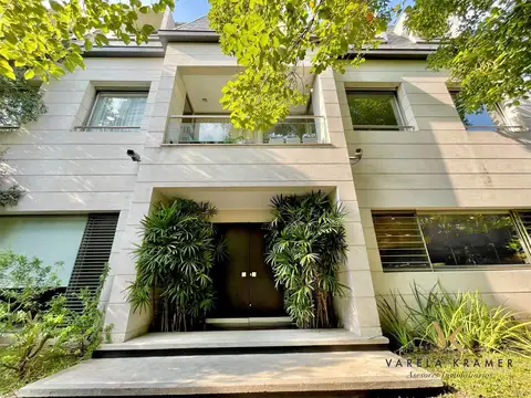 Andres Ferreyra  al 3000, La Lucila