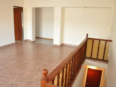 Depto Tipo Casa en Venta en Villa Martelli, USD 165.000