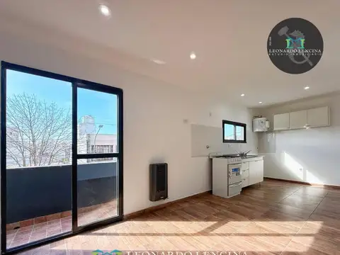 DEPARTAMENTO EN PH 3 AMB. EN DÚPLEX - AL FRENTE C/BALCÒN