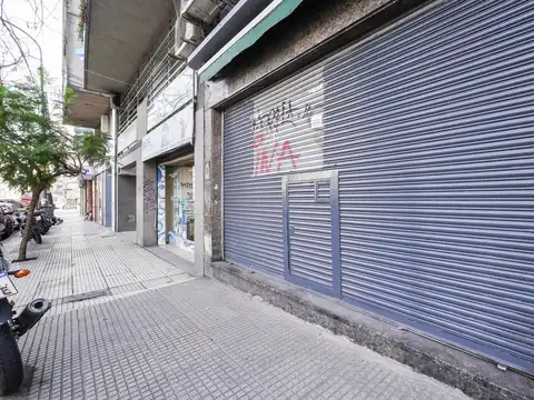 Local en Alquiler 50 años