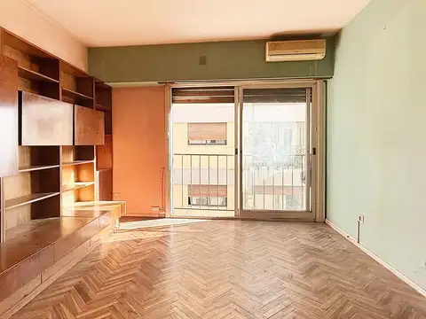 Blanco Encalada 2300