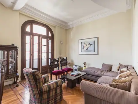 VENTA DPTO-S/PISO-3 Amb.-C/DEPEND-LA ISLA-RECOLETA