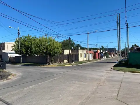 Lote en venta en Lujan
